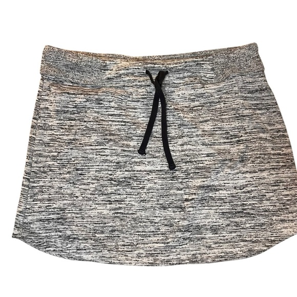 Gray Knit Skirt - Picture 1 of 5